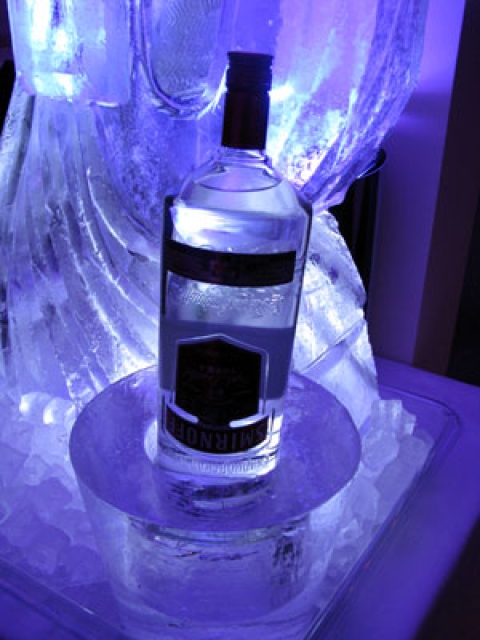 Round Bottle Holder from Passion for Ice