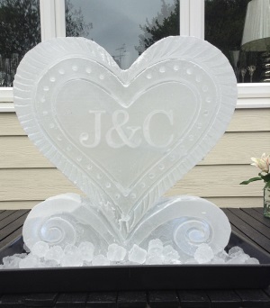 Single Heart shape Vodka Luge from Passion for Ice